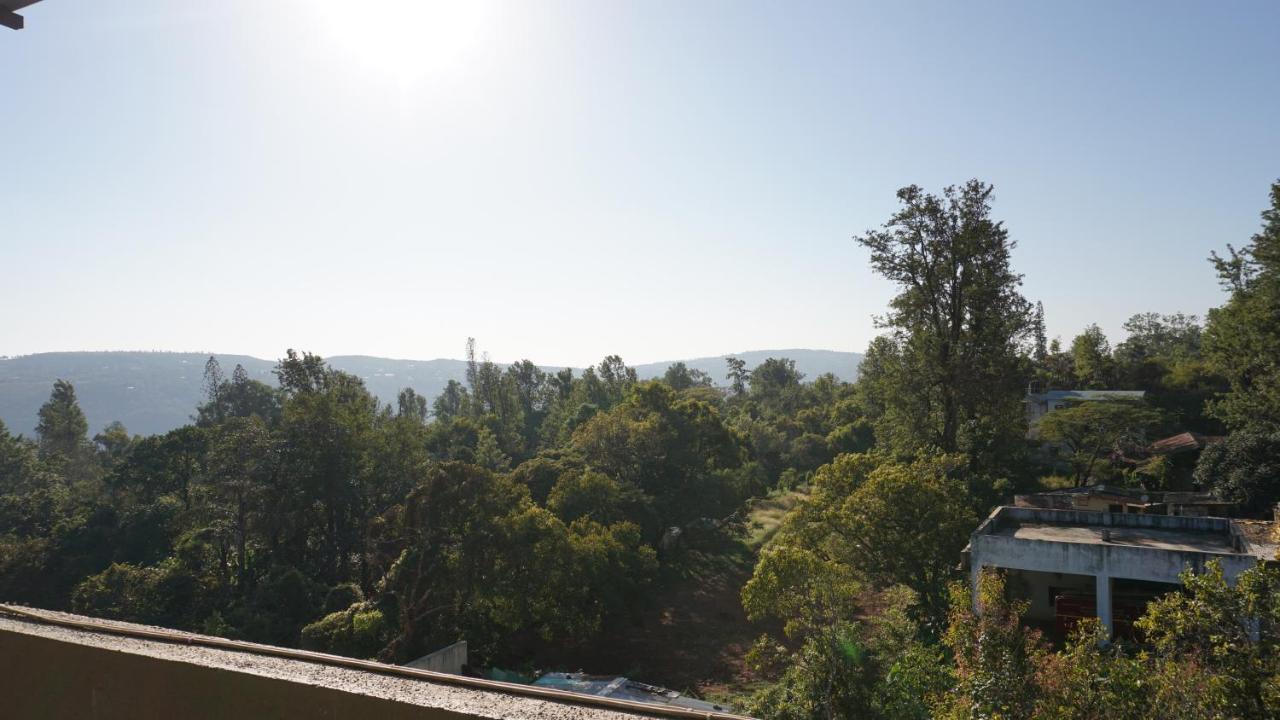 The Paramount Hotel, Panchgani Mahabaleshwar Kültér fotó